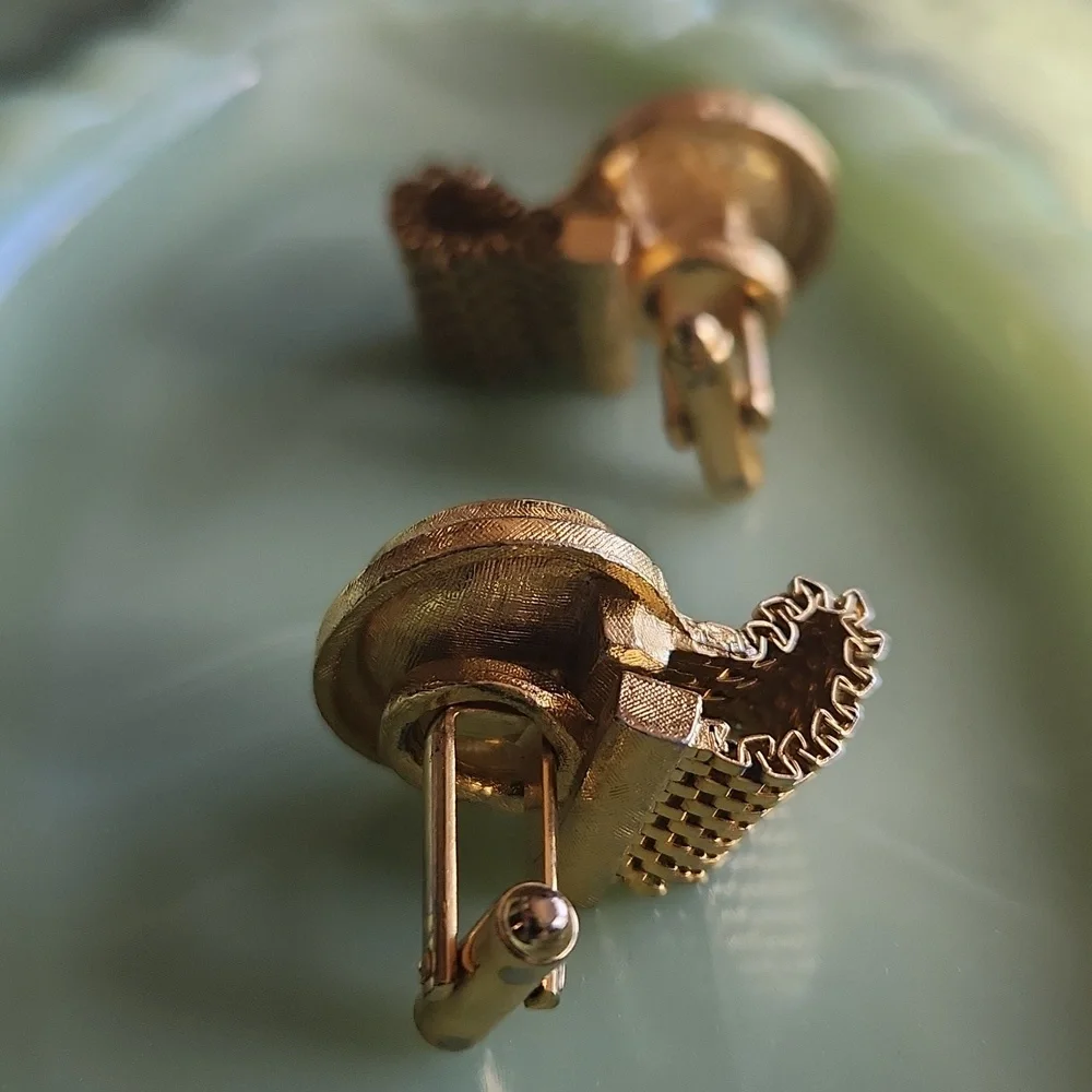 Vintage DANTE green Crystal Cufflinks Gold Tone Metal Prisms Luxury Look